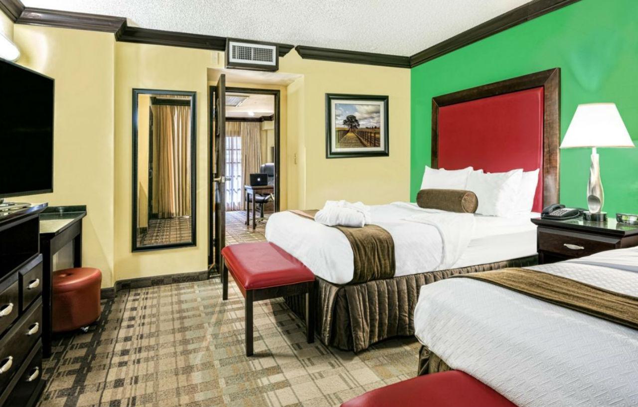 Crowne Plaza Suites Houston - Near Sugar Land Εξωτερικό φωτογραφία