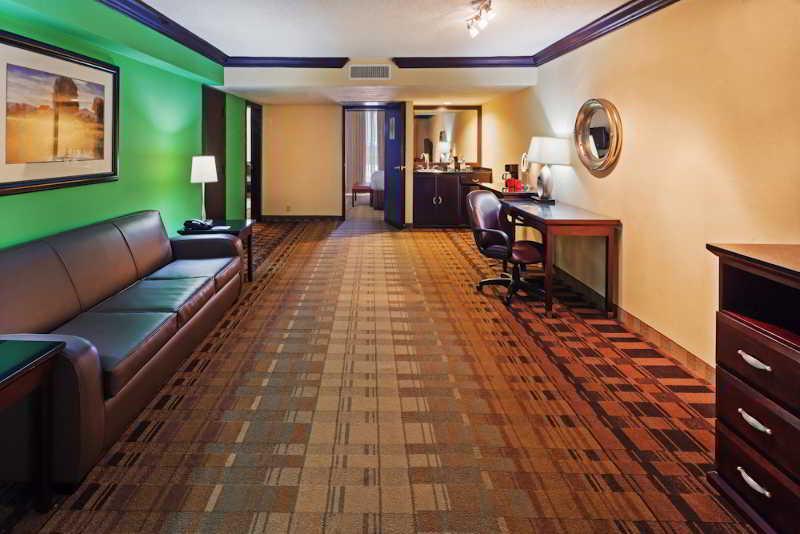 Crowne Plaza Suites Houston - Near Sugar Land Εξωτερικό φωτογραφία
